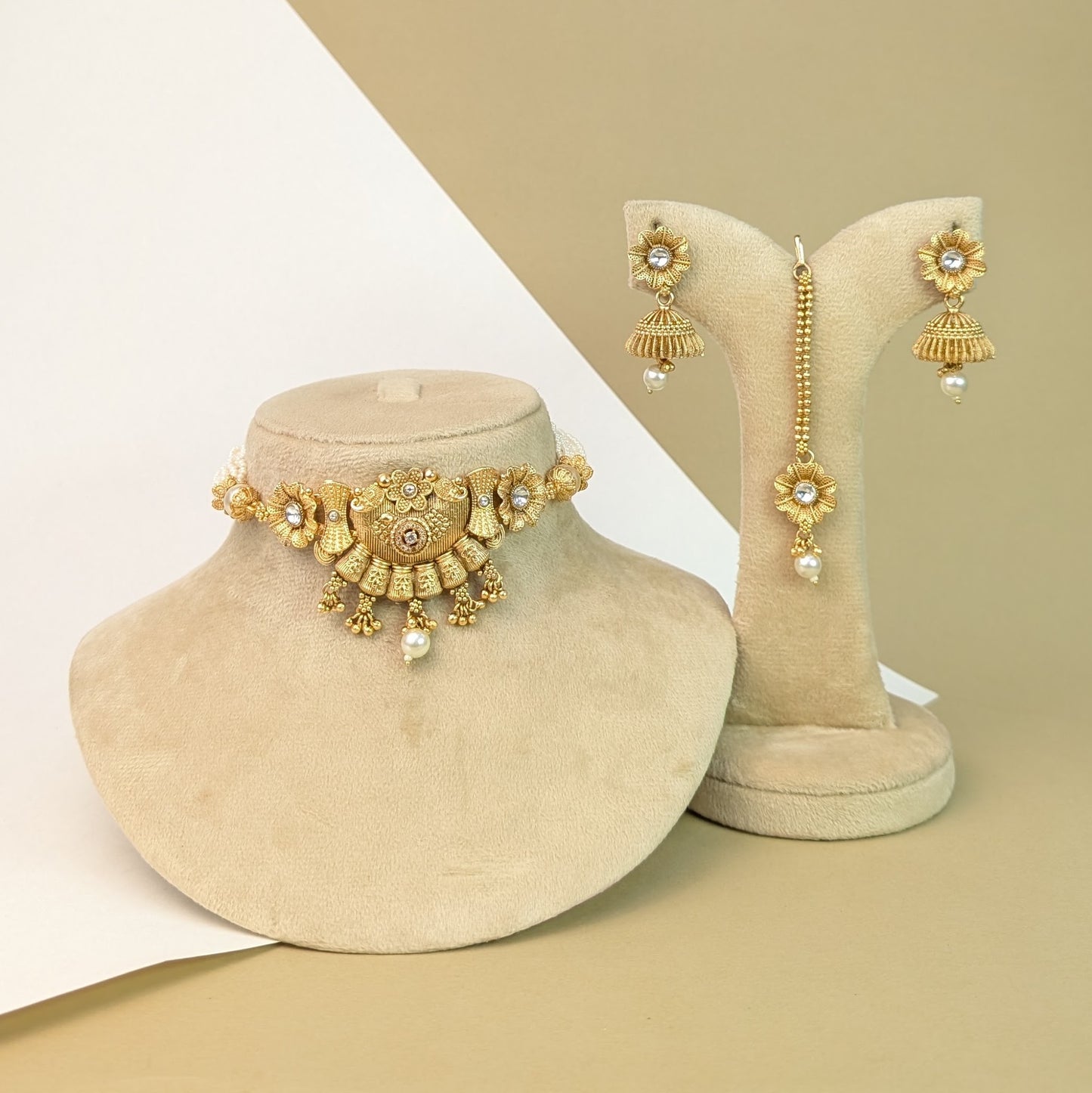 Zartaj Darbar Rajwadi Choker