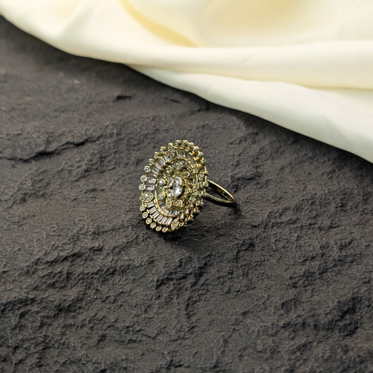 Pearl Elegance Zircon Ring