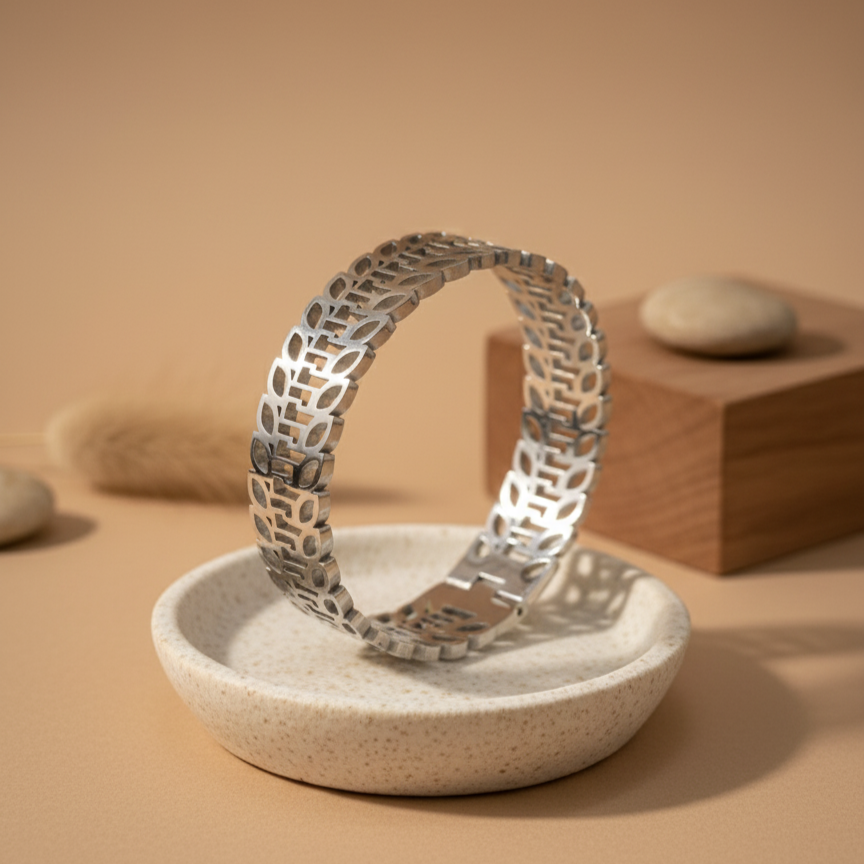 Leaf Chain Handcuff