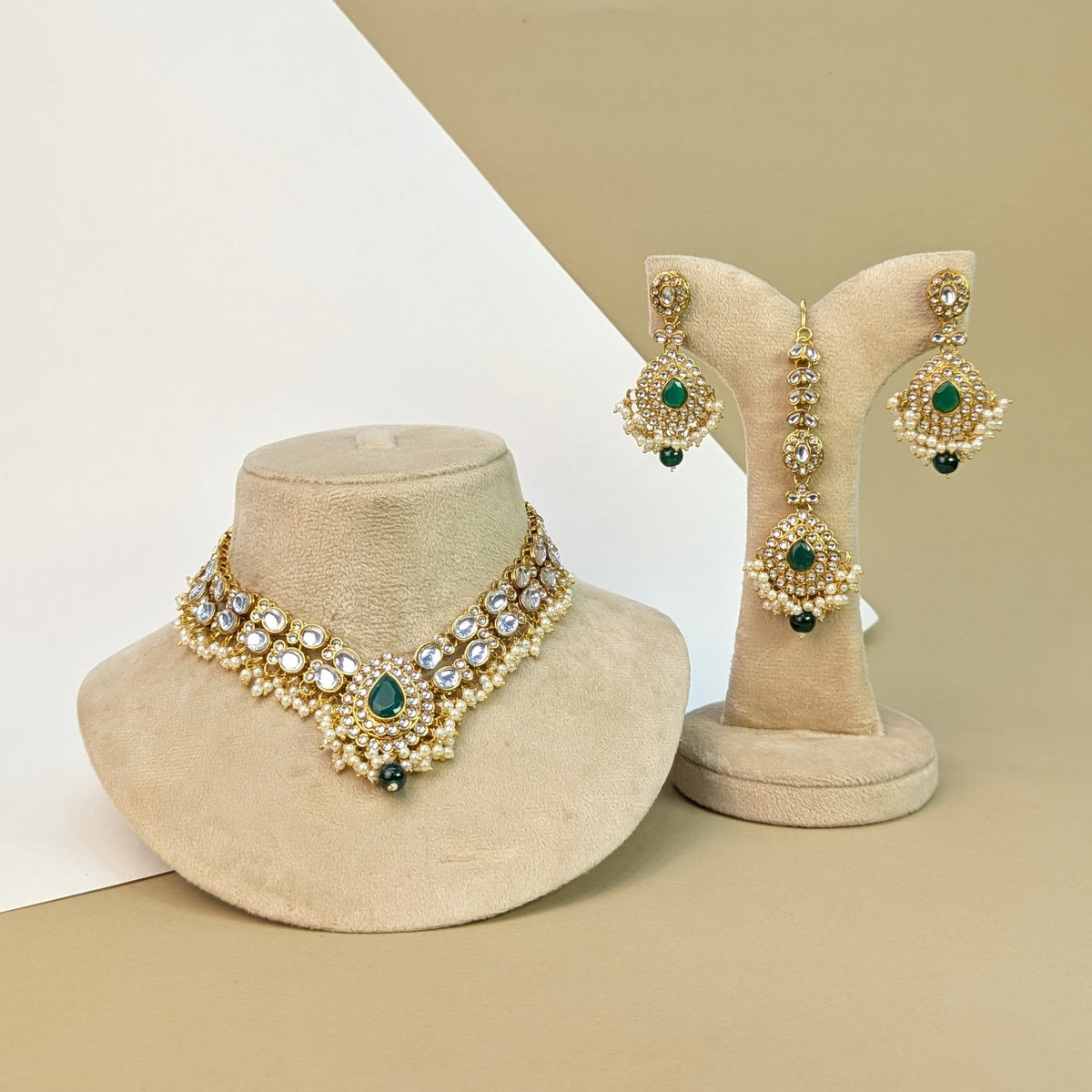 Chandbali Kundan Necklace Set