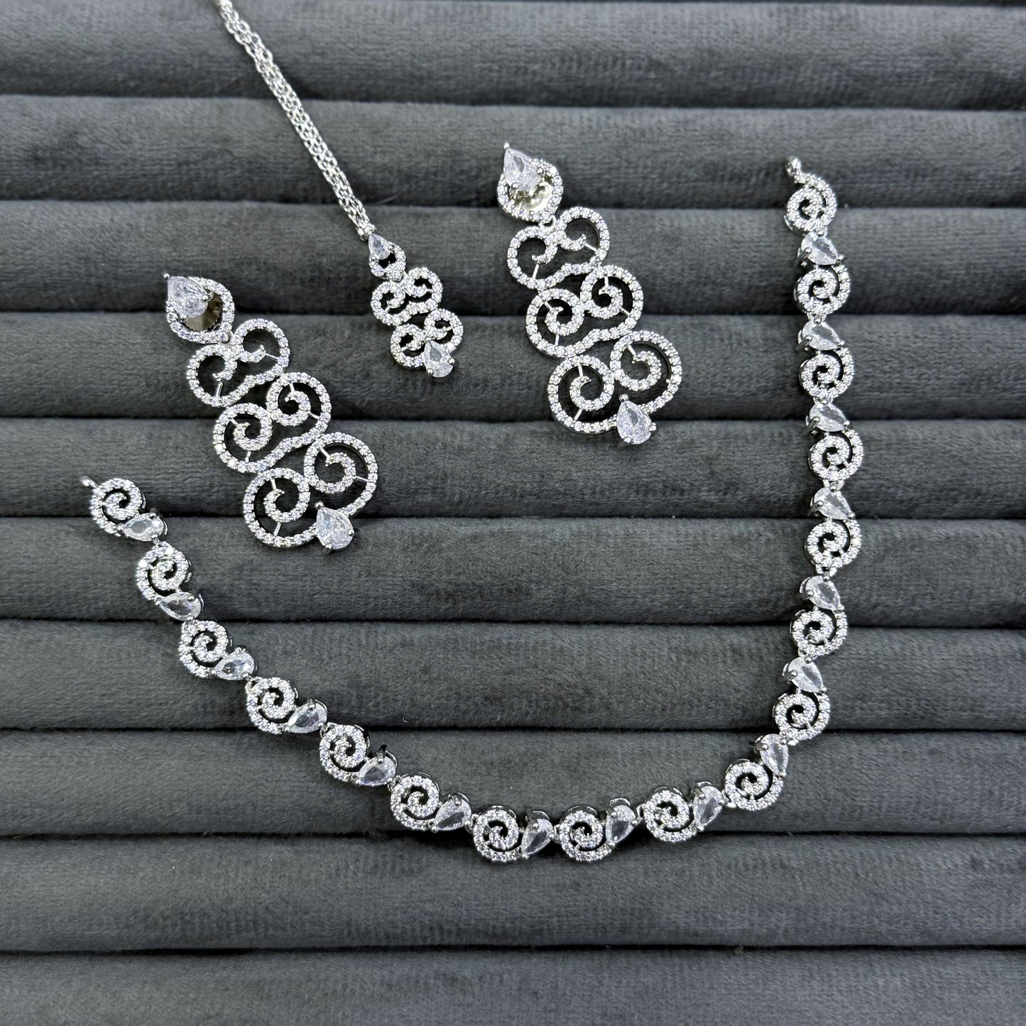BAROQUE SCROLL NECKLACE SET
