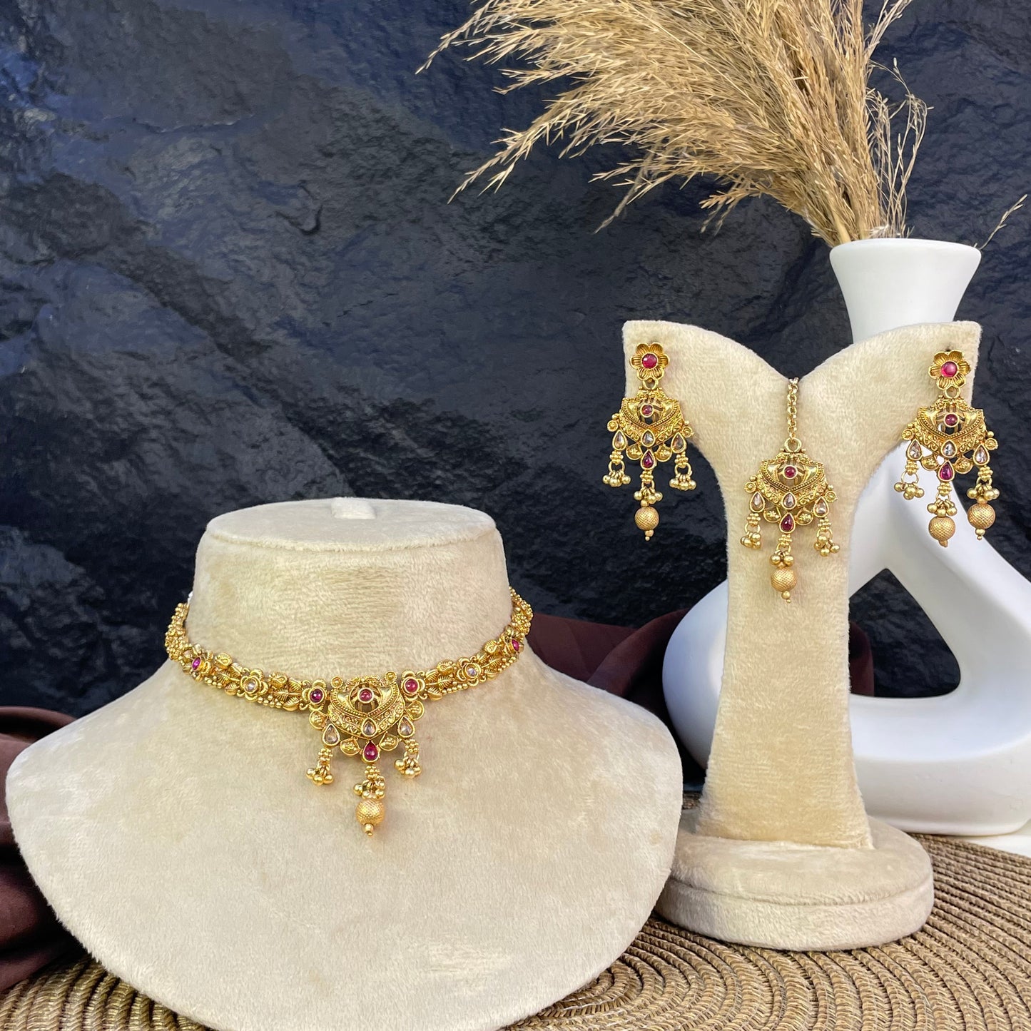 RAJWARI MEHRAAB BLOSSOM NECKLACE SET