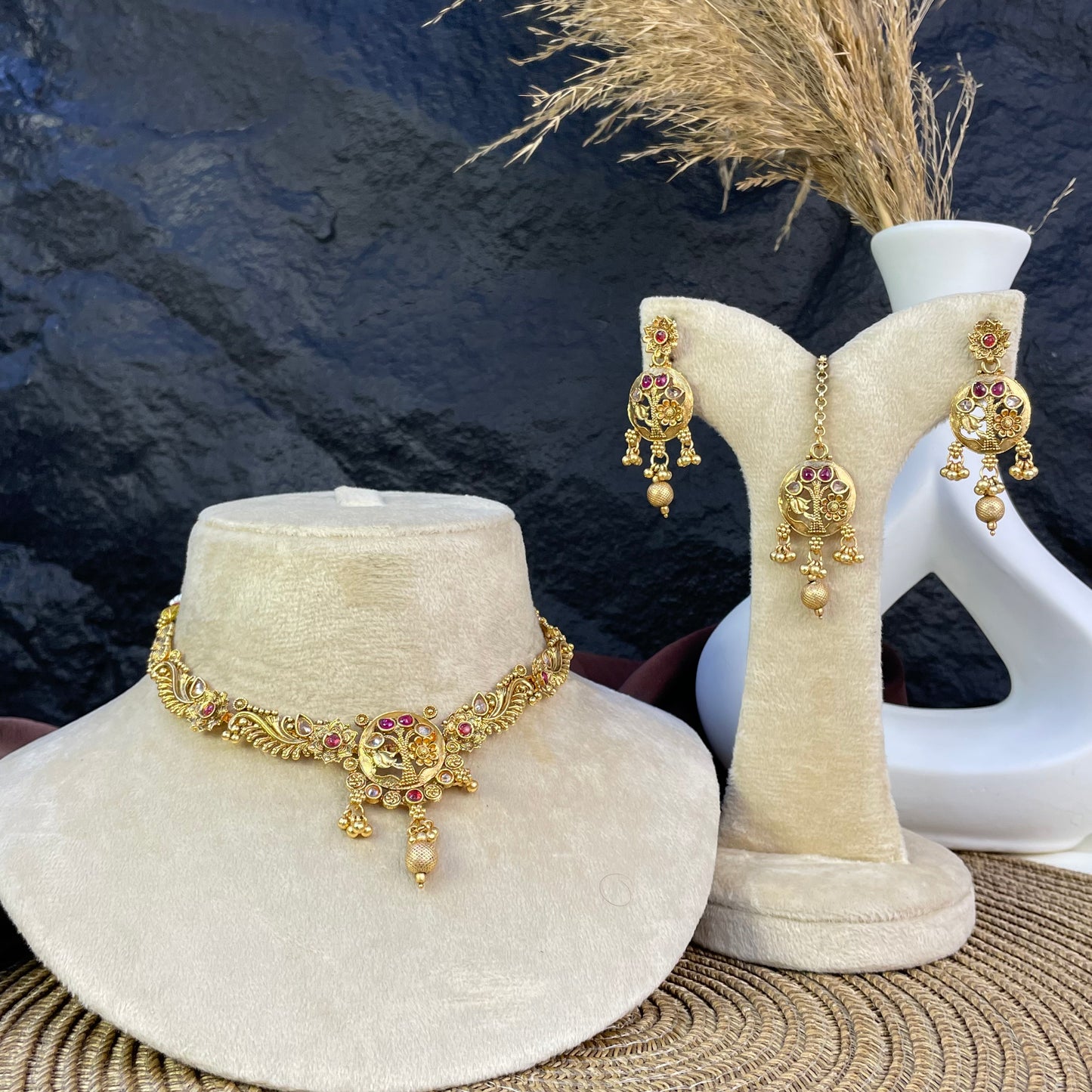 RAJWARI ARBOREAL HERITAGE NECKLACE SET