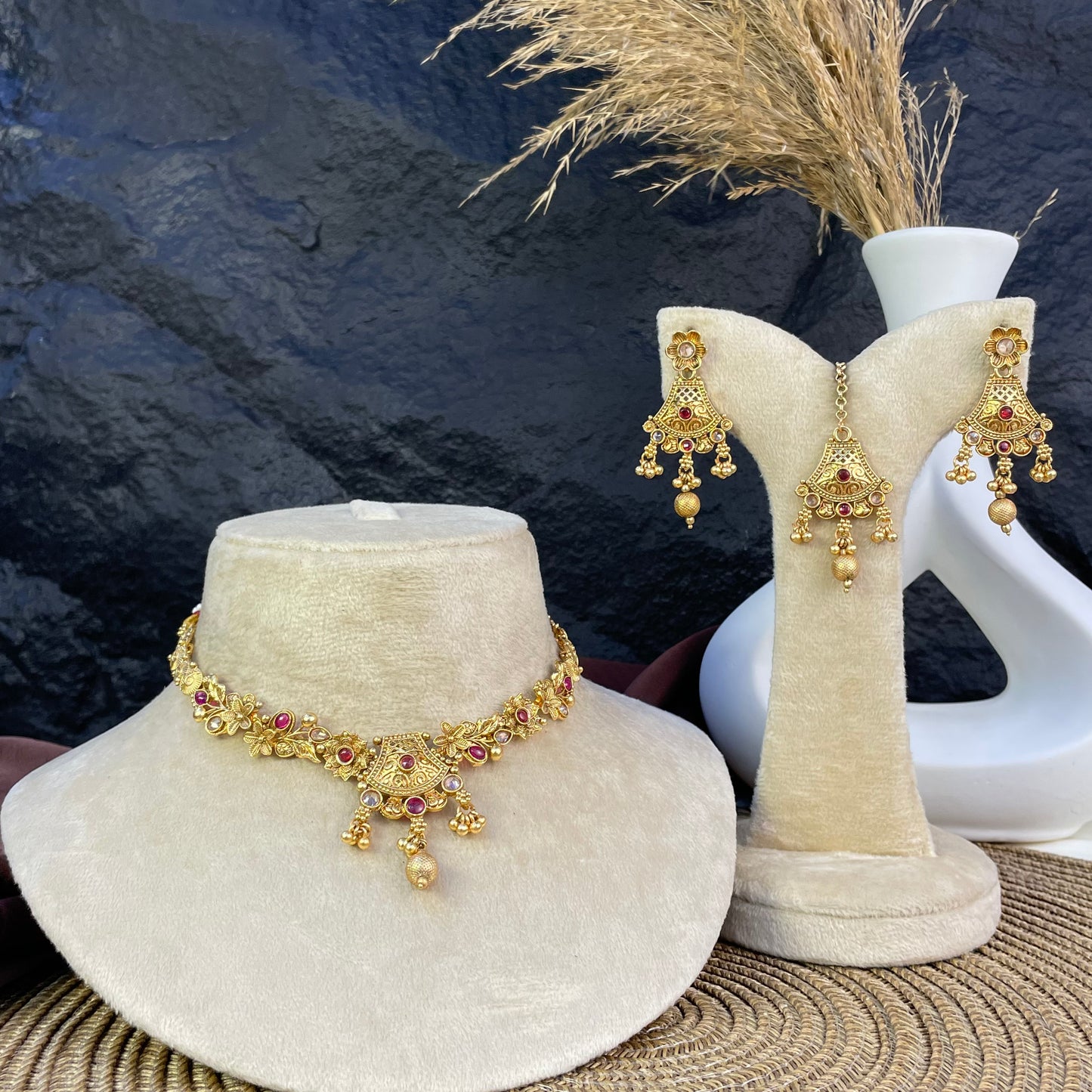 RAJWARI ARCHITECTURAL FILIGREE NECKLACE SET