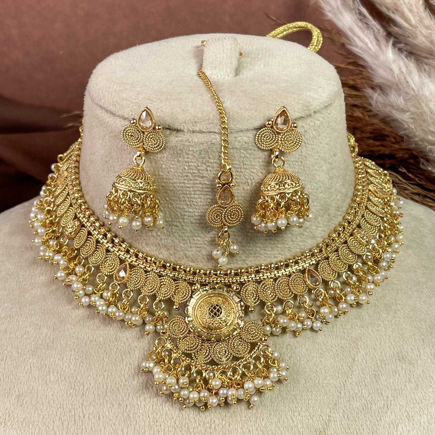Divine Glow Copper Necklace Set