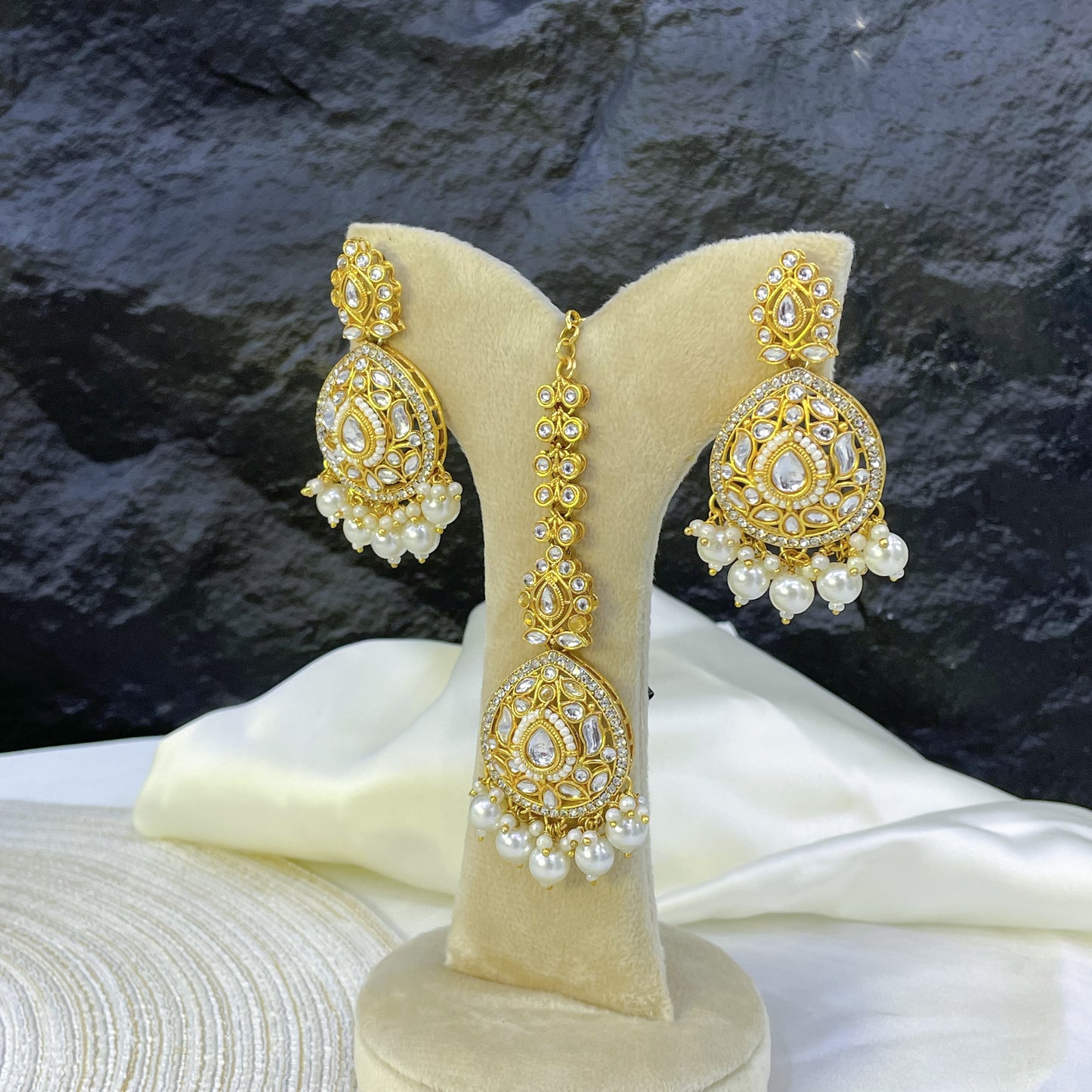 CRESCENT KUNDAN HARAM MALA