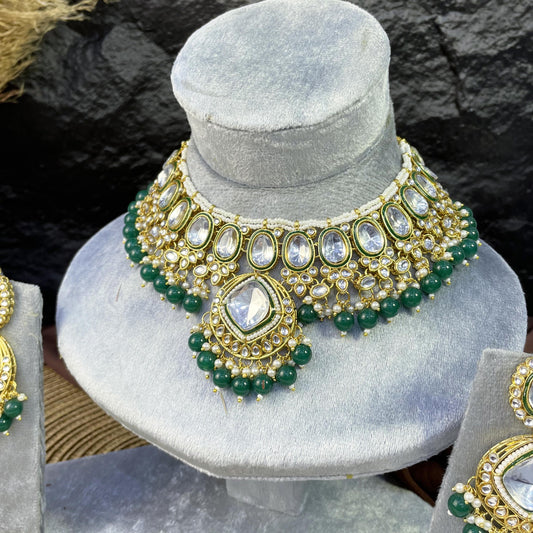 RAJWARI HALO MEDALLION KUNDAN NECKLACES