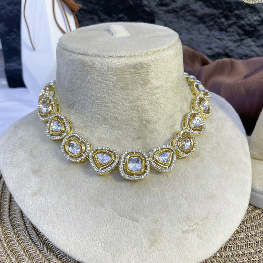 IMPERIAL GRANDEUR BIB KUNDAN NECKLACES