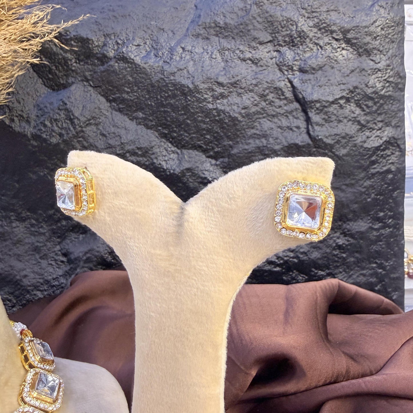 BOTANIC PETAL FRINGE KUNDAN NECKLACES