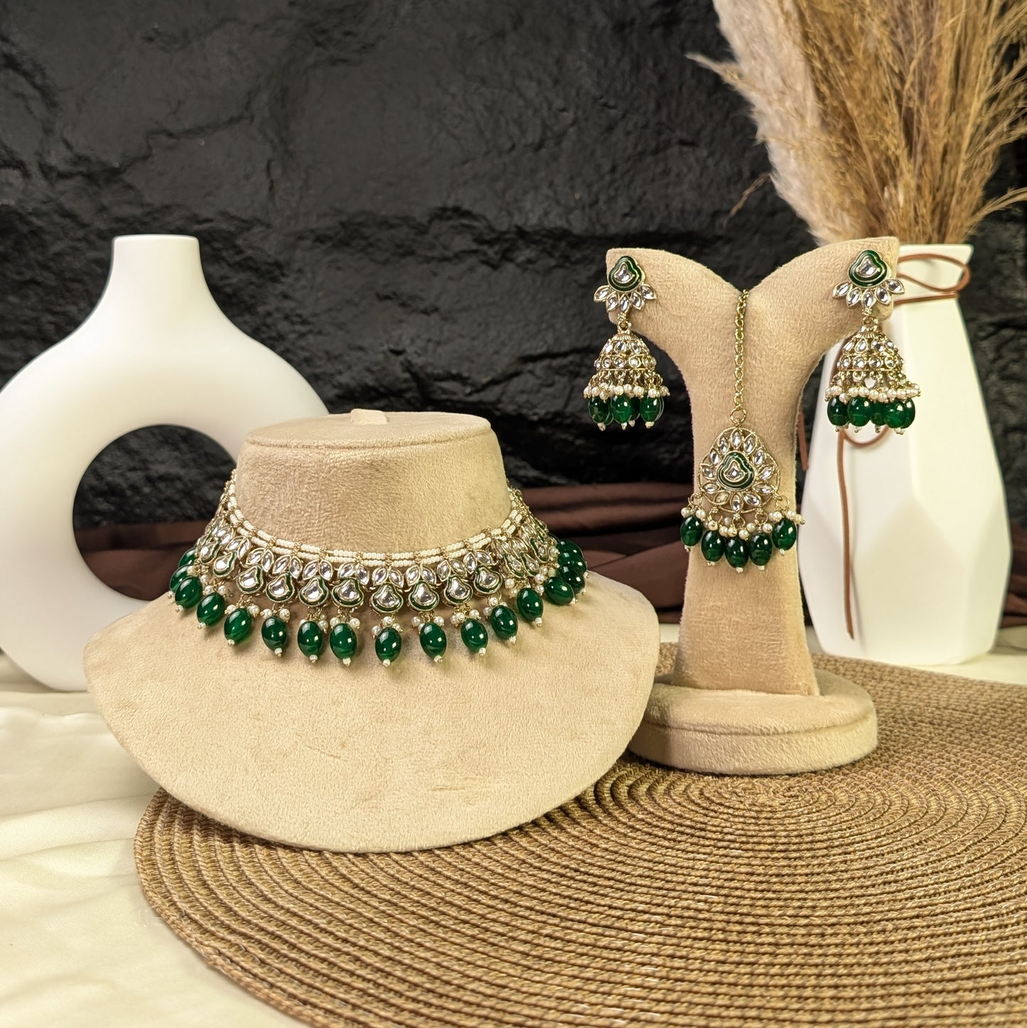 Antique maharani crescent kundan necklace