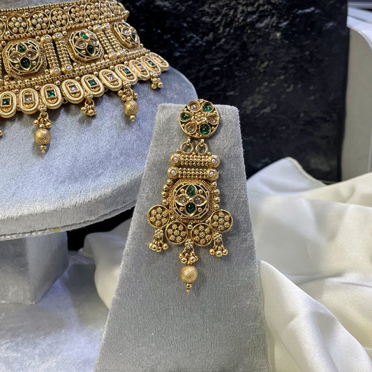 SABZ-E-NOOR - RAJWARI BRIDAL SET