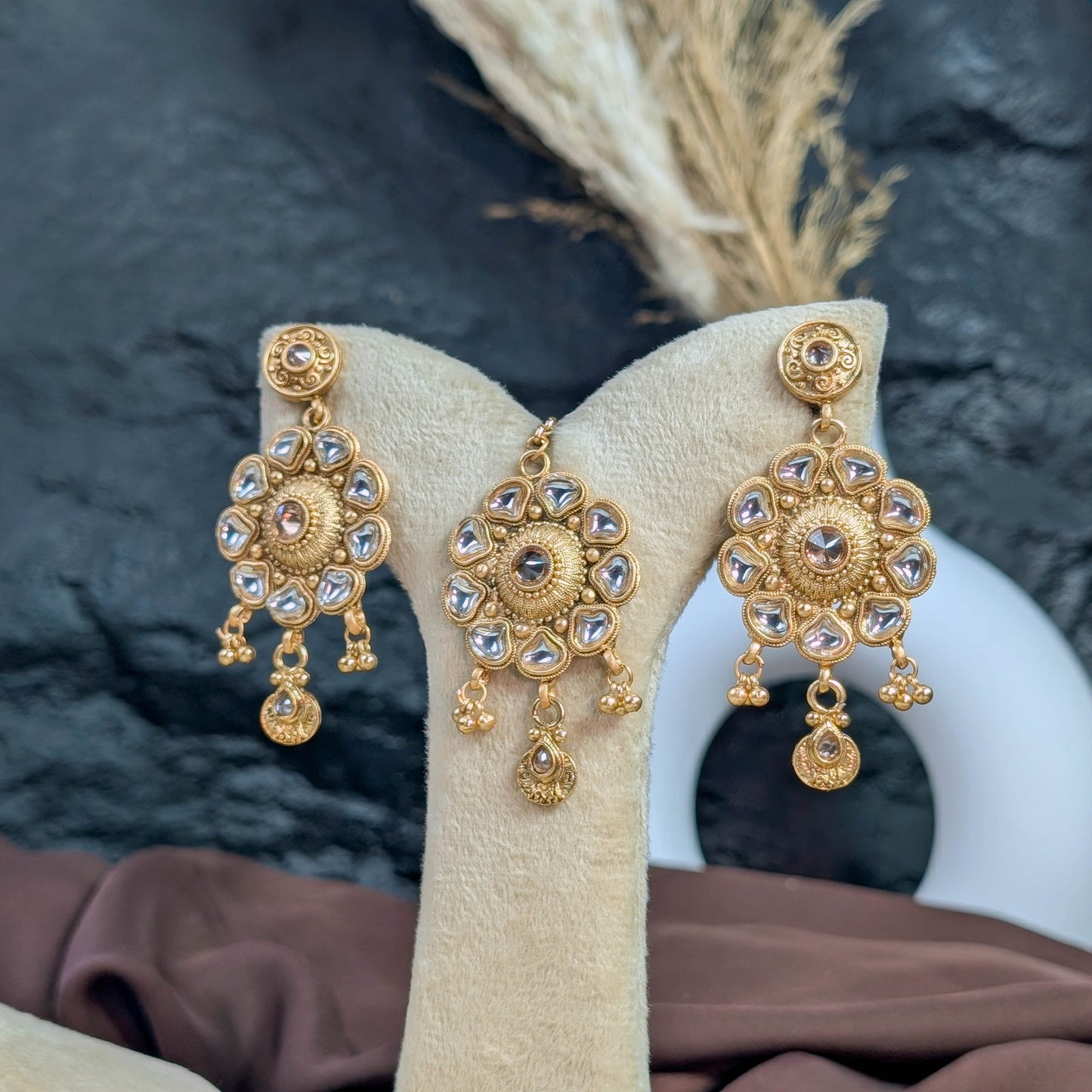 Padma-vati rajwari choker