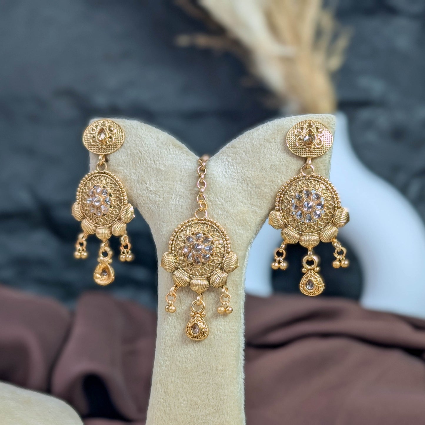 Shahi darbar rajwari choker