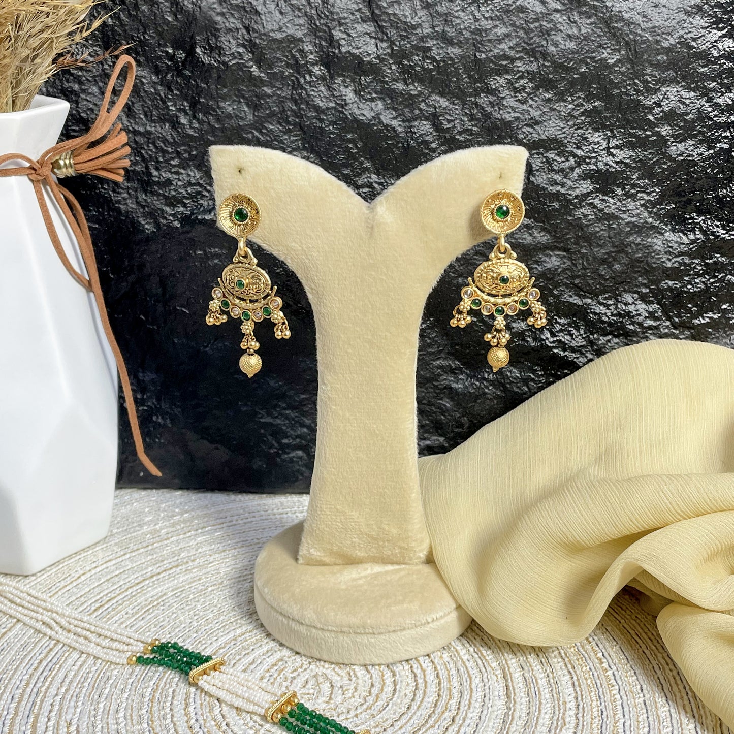 REGAL RAJWARI DOMED PEARL MALA