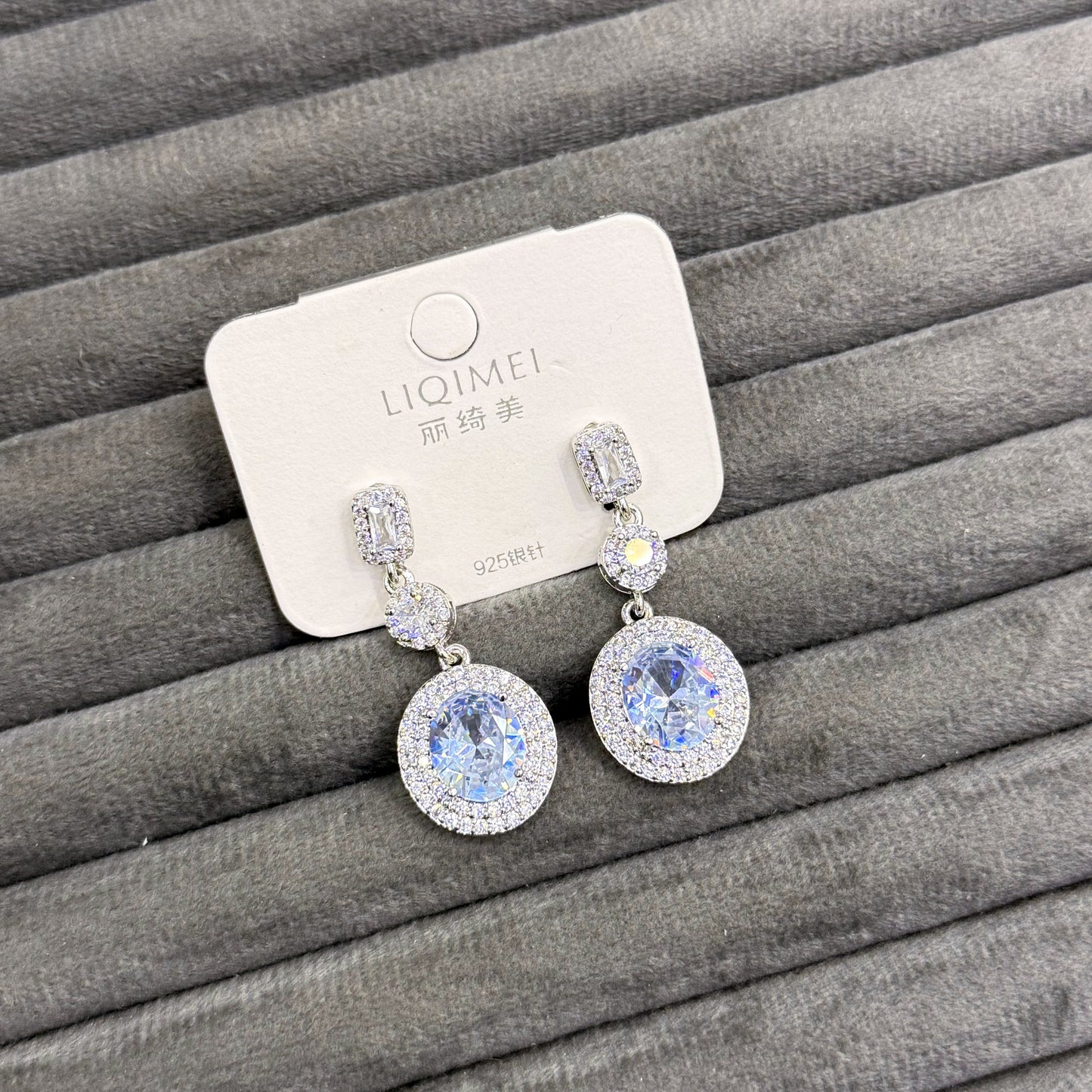 TRIO GLACIER EARRINGS