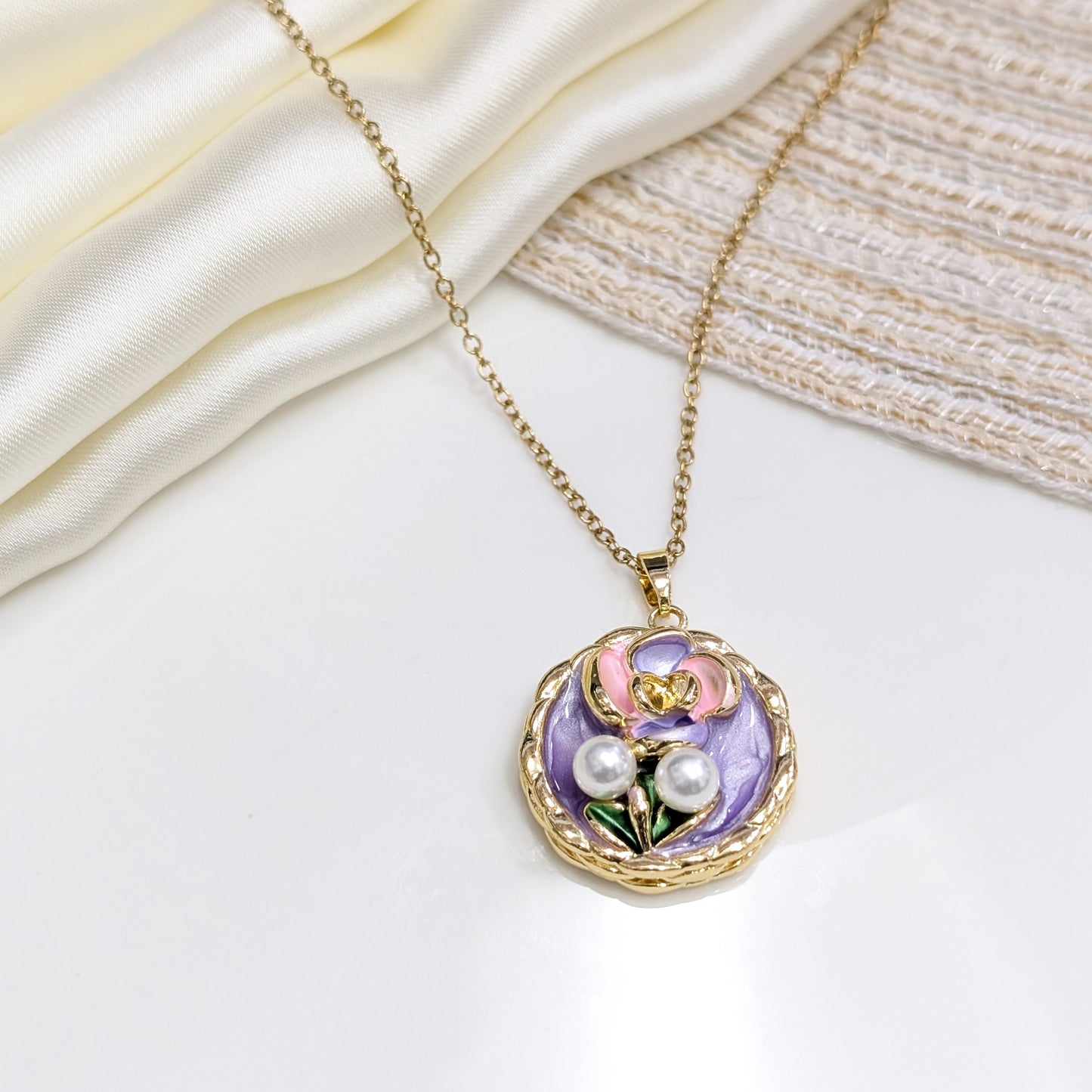 VIOLET BLOOM BASKET LOCKETS