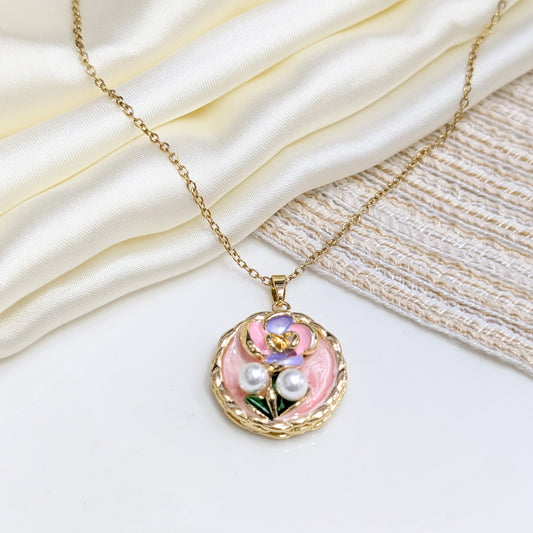 VINTAGE ROSE MEDALLION LOCKETS