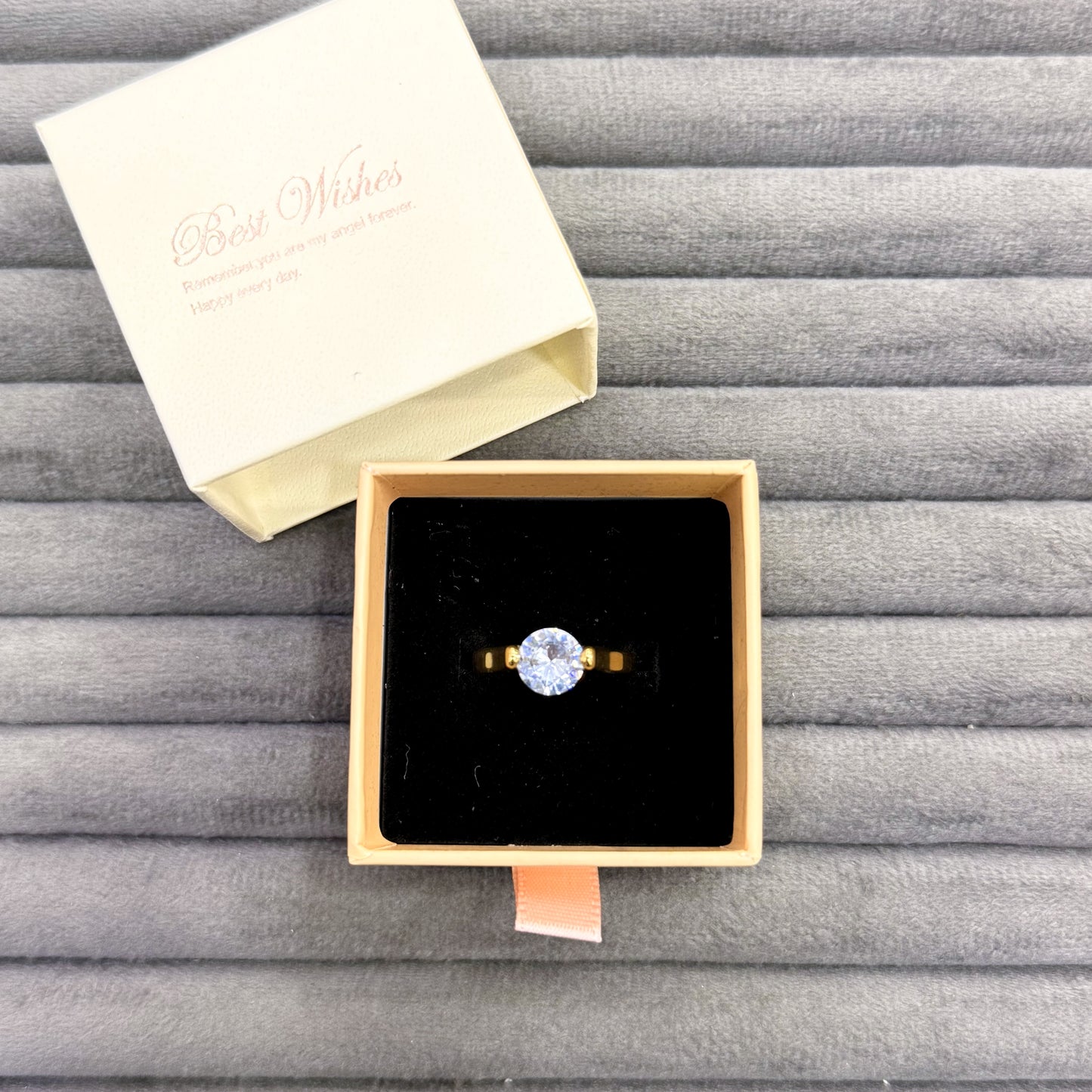 SOLITAIRE RADIANCE RINGS