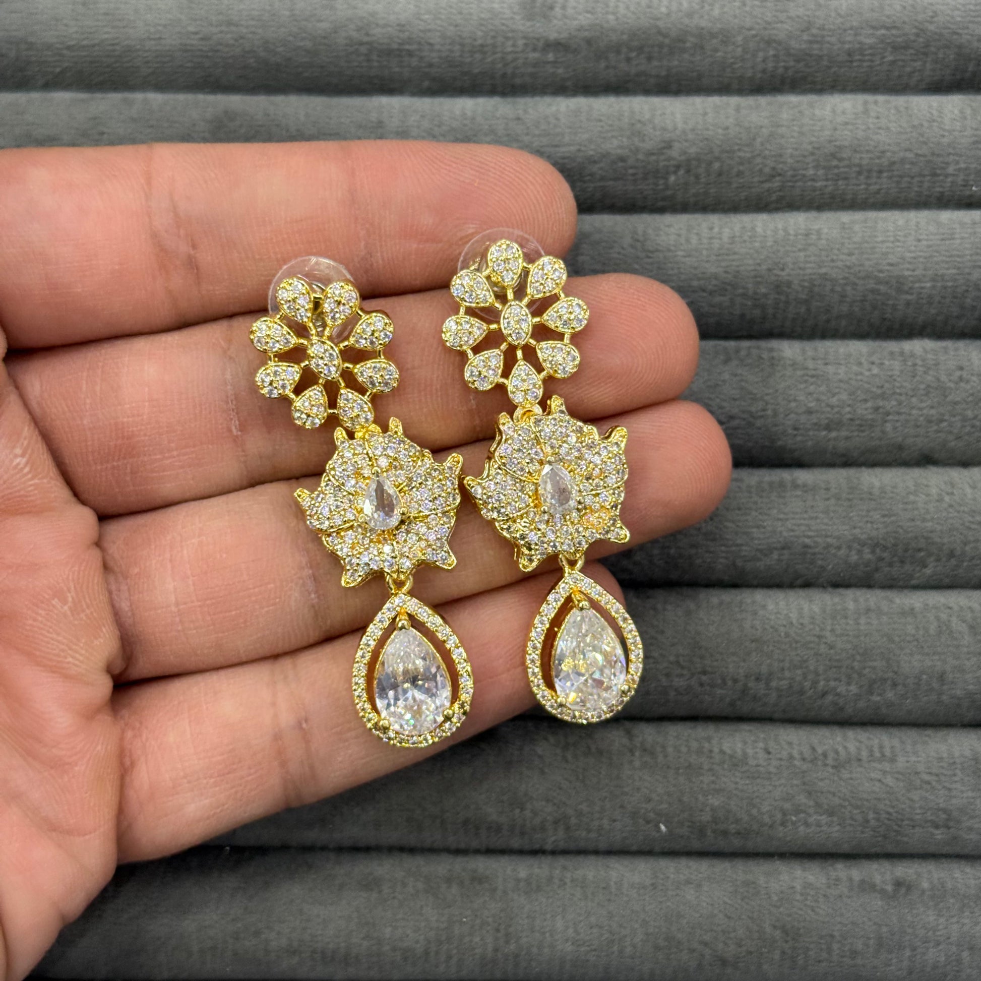 VENETIAN DROP ZIRCON EARRINGS