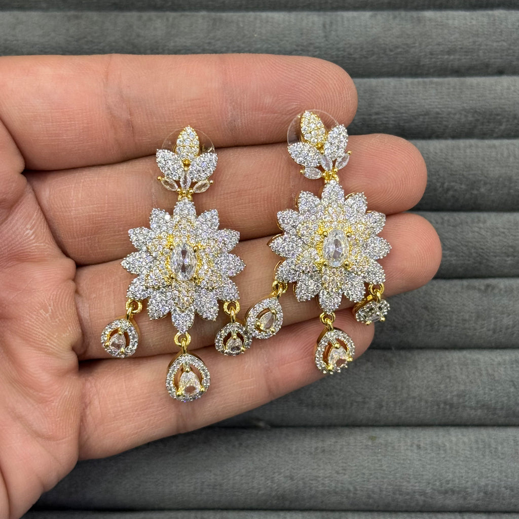 CRYSTAL STARBURST ZIRCON EARRINGS