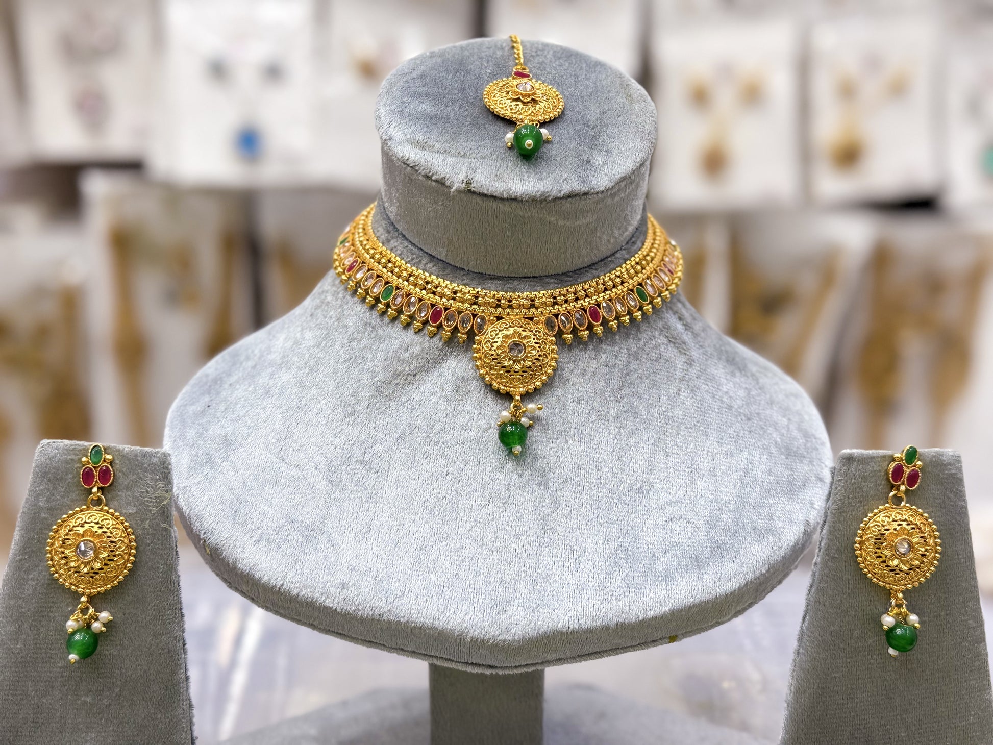 IMPERIAL ORBIT NECKLACE SET