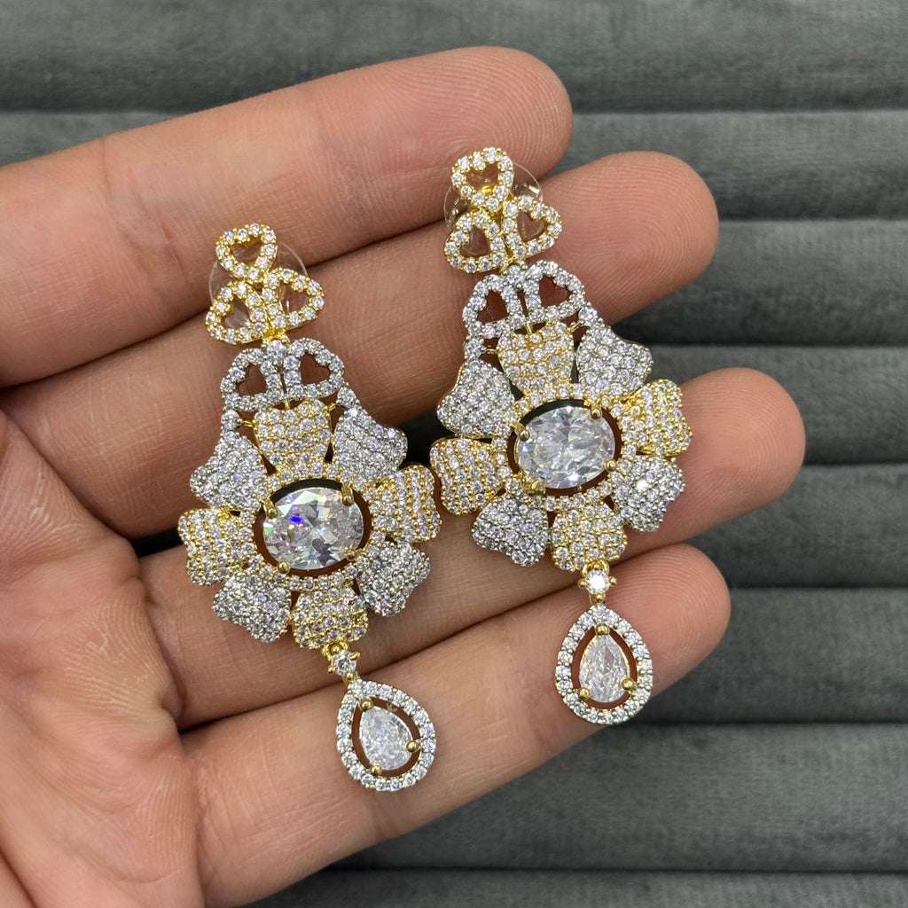 ROYAL BLOSSOM ZIRCON EARRINGS