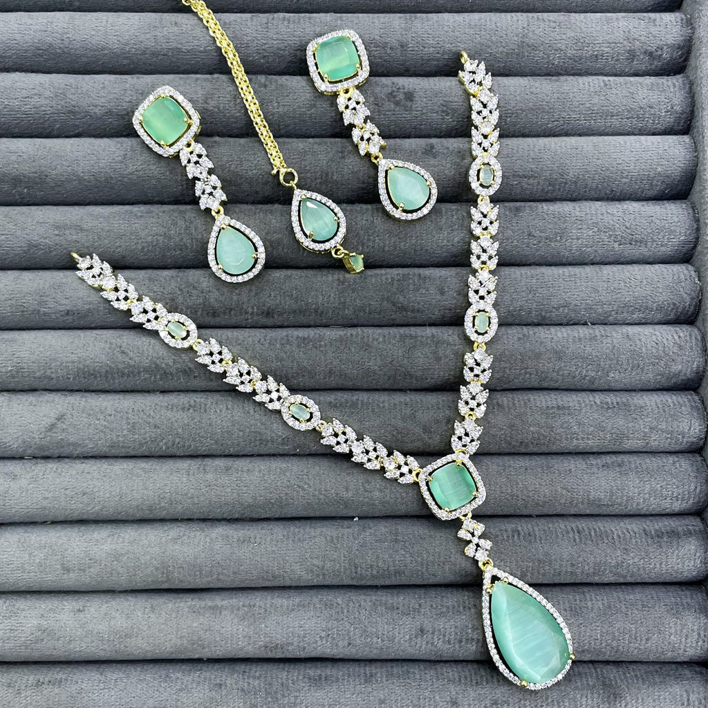 GRAND DUCHESS NECKLACE SET