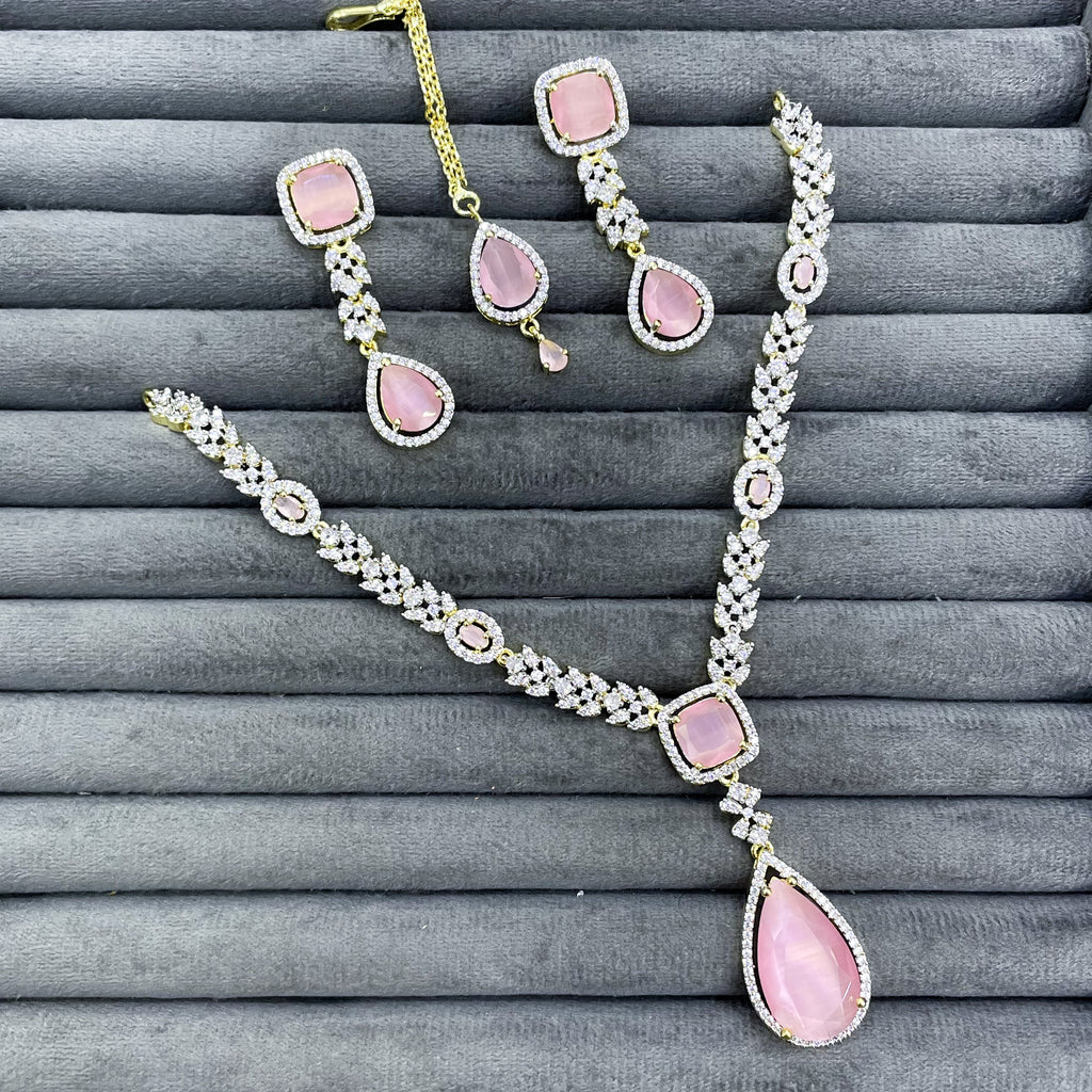 GRAND DUCHESS NECKLACE SET