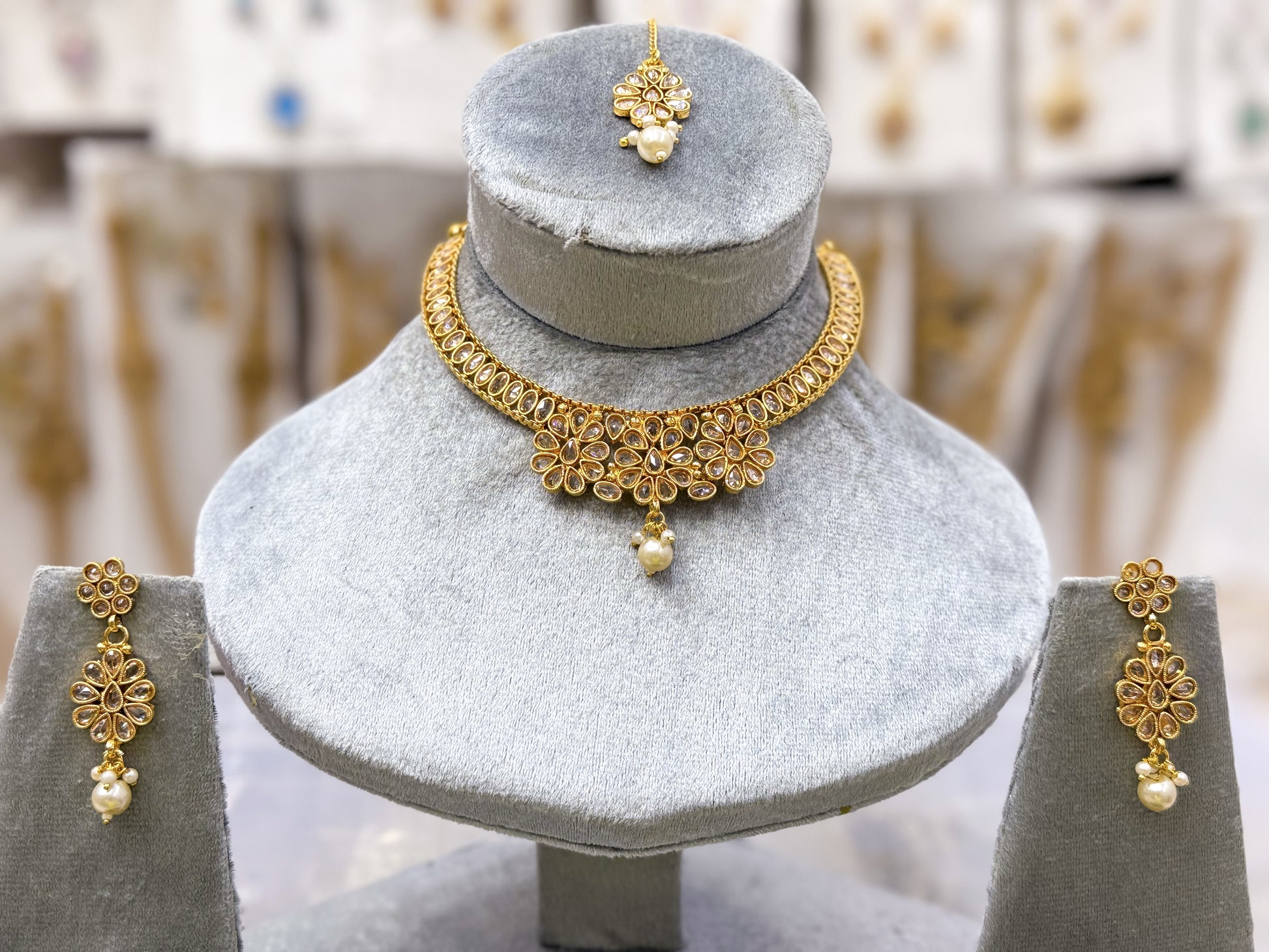 CYBELE FLORA NECKLACE SET