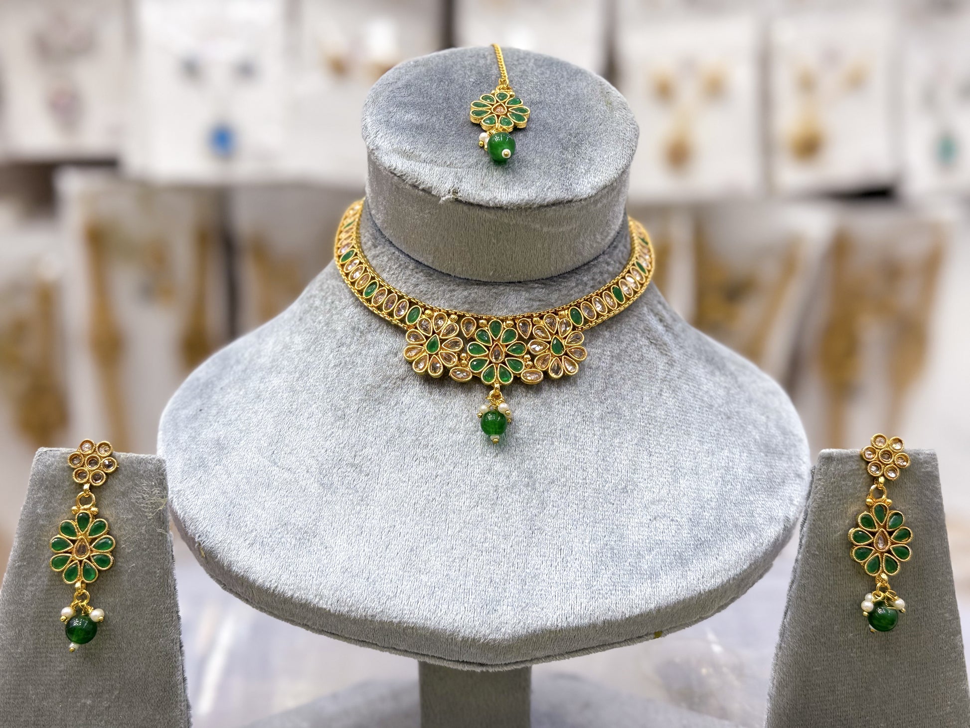 CYBELE FLORA NECKLACE SET