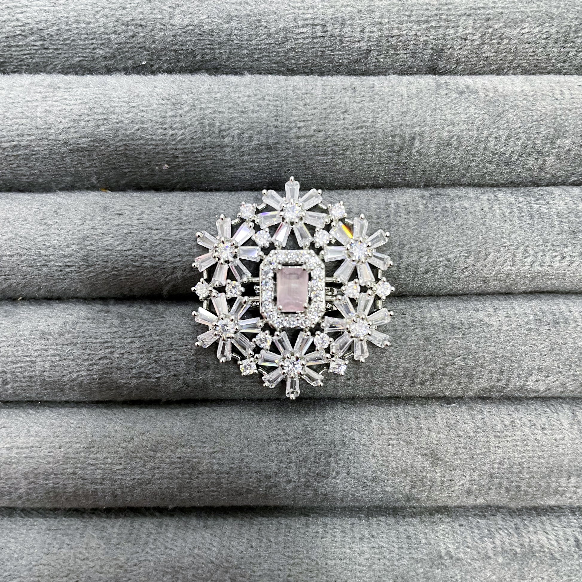 ARCTIC STARBURST RINGS