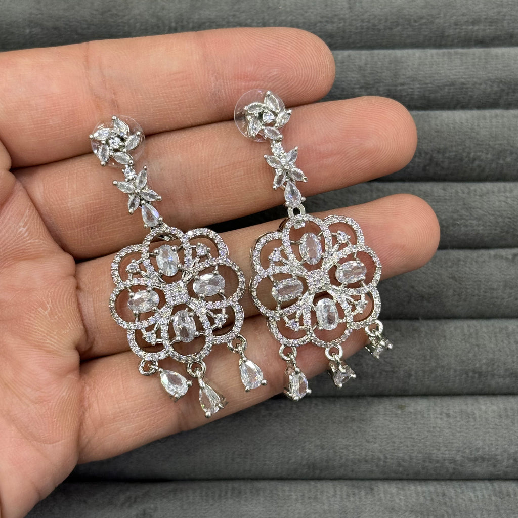 GARDEN RHAPSODY ZIRCON EARRINGS