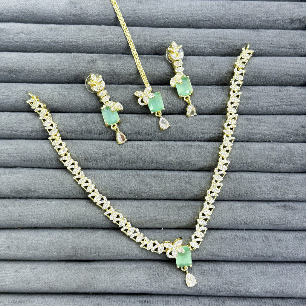 LATTICE LEAF NECKLACE SET
