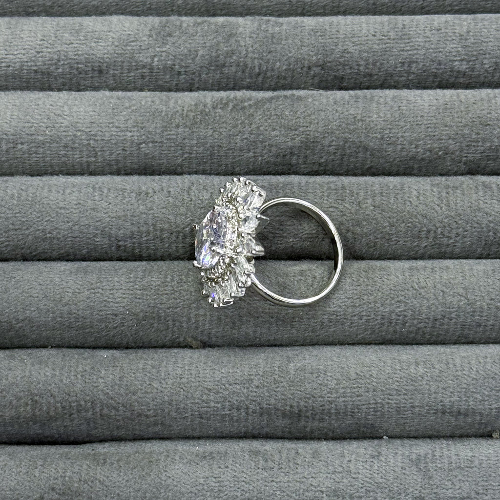 REGAL SUNBURST RINGS