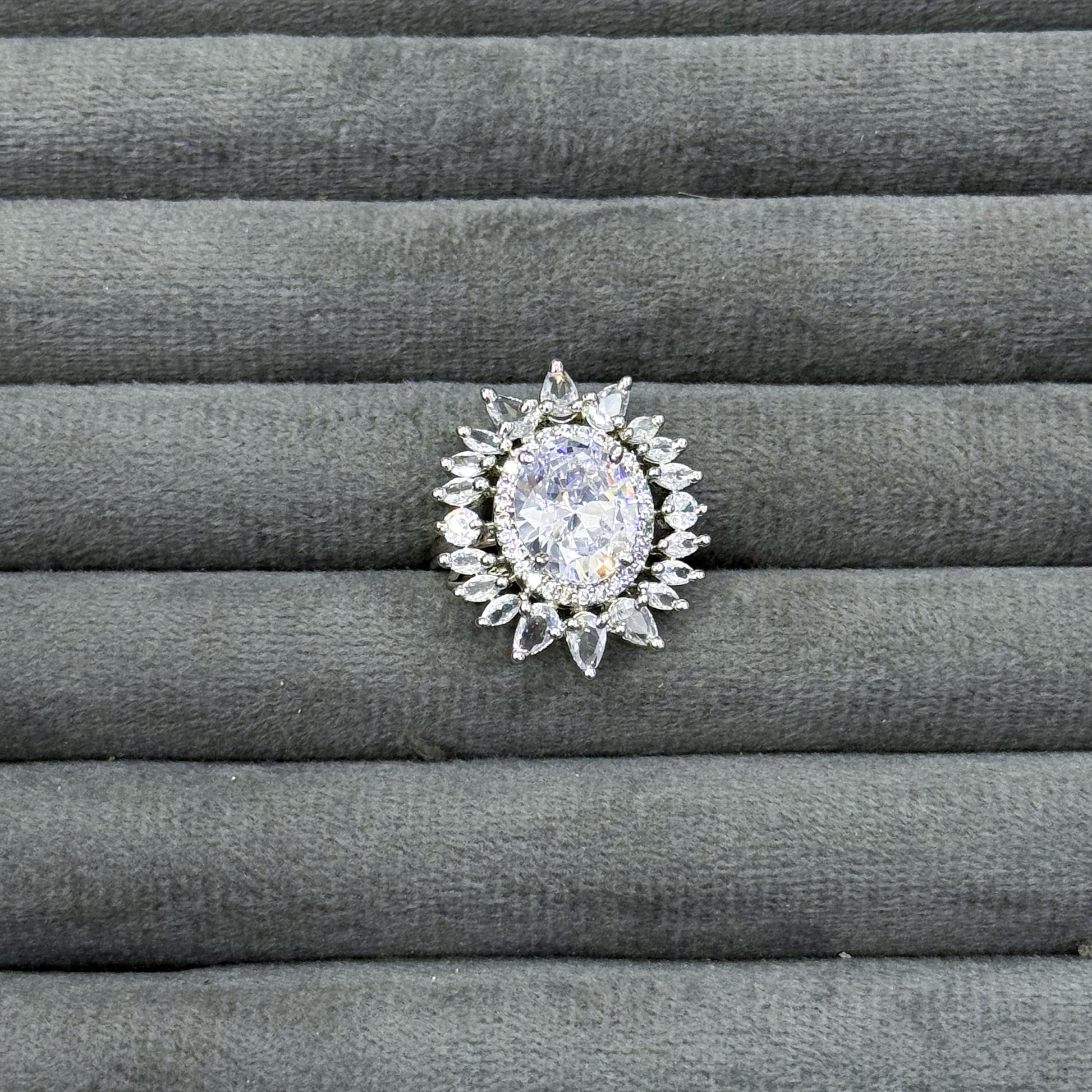 REGAL SUNBURST RINGS