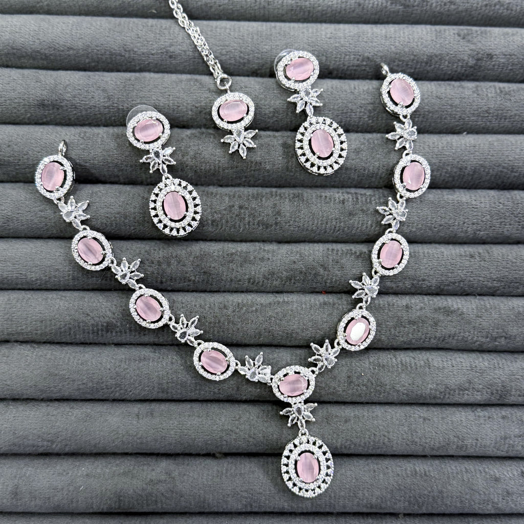 ORBIT HALO NECKLACE SET