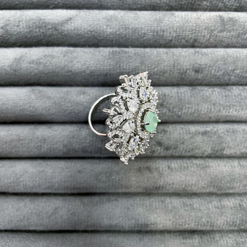 QUEEN'S PETALS RINGS