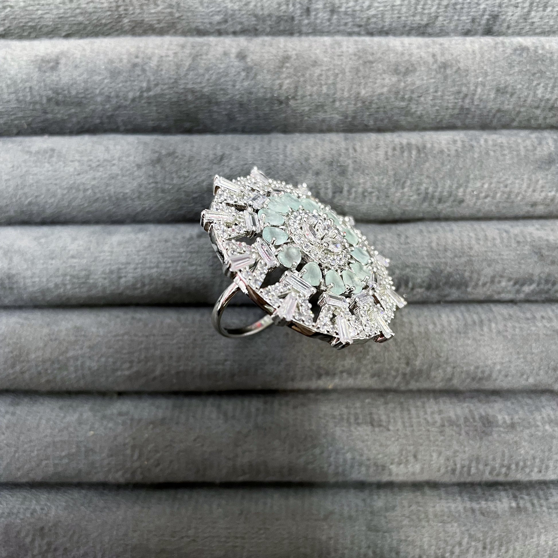 IMPERIAL FLORENCE RINGS