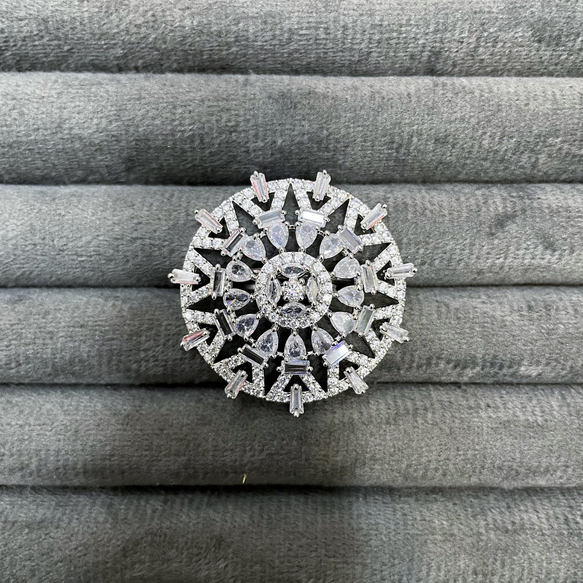 IMPERIAL FLORENCE RINGS