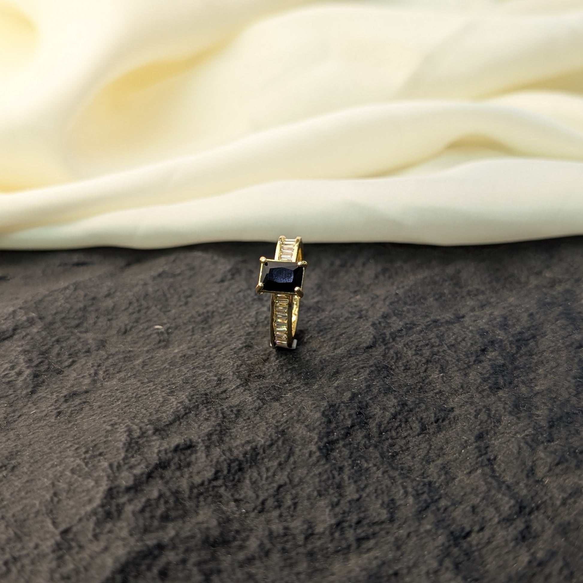 Frosted Petal Zircon Ring