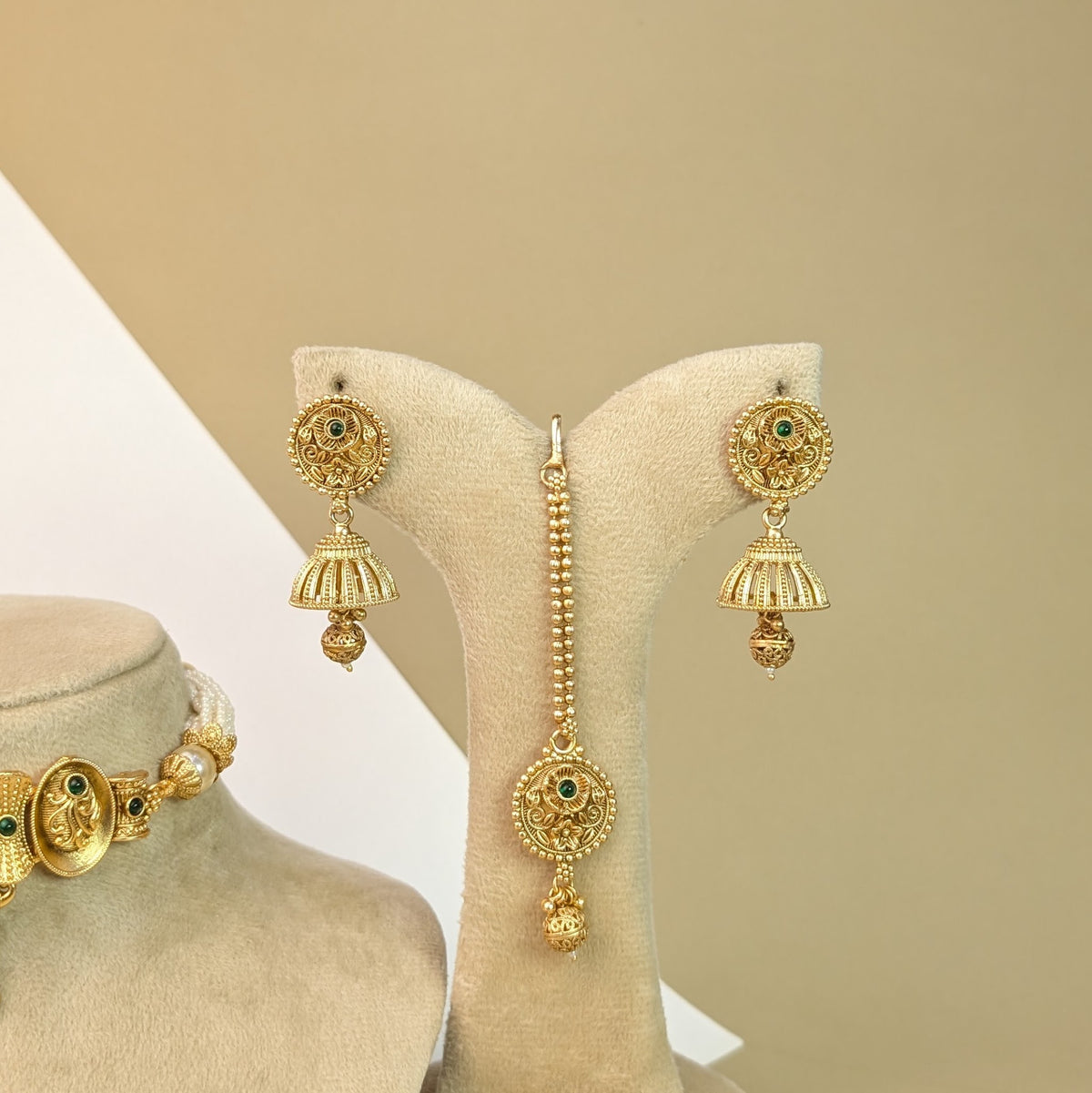 Nagina Mehfil Rajwadi Choker