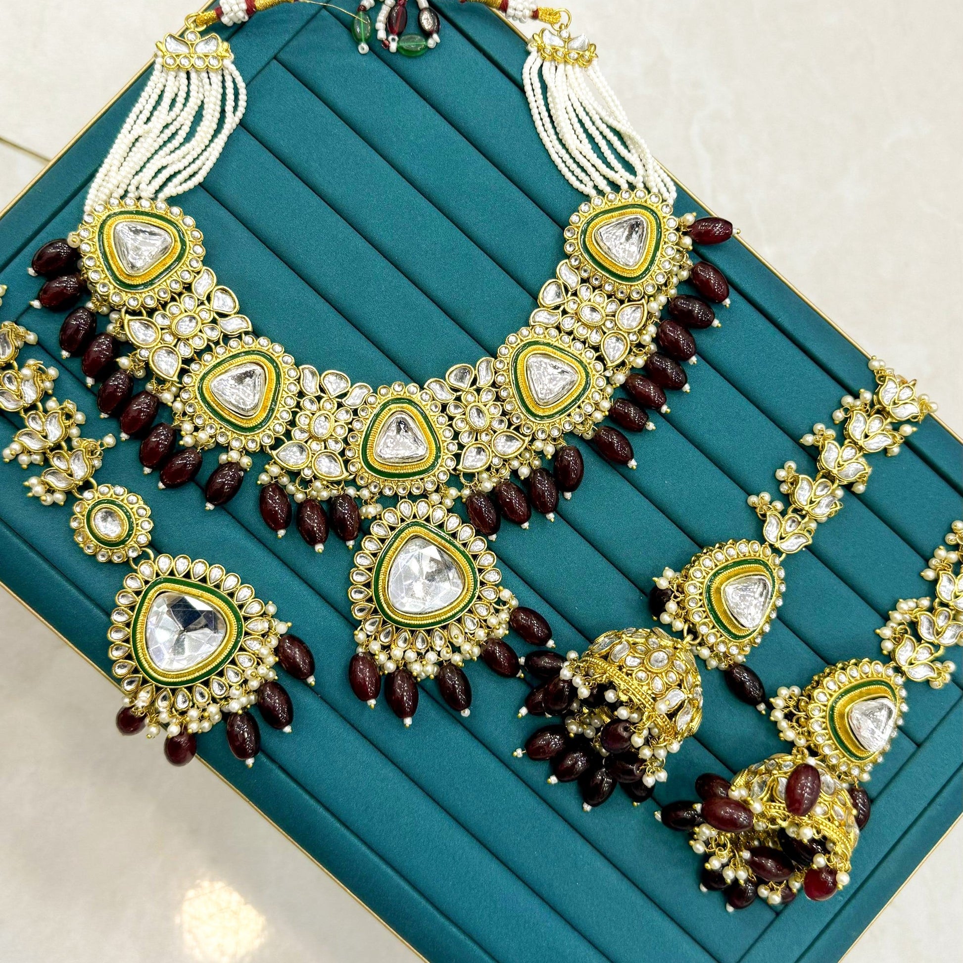 INDRANI HANS KUNDAN SET