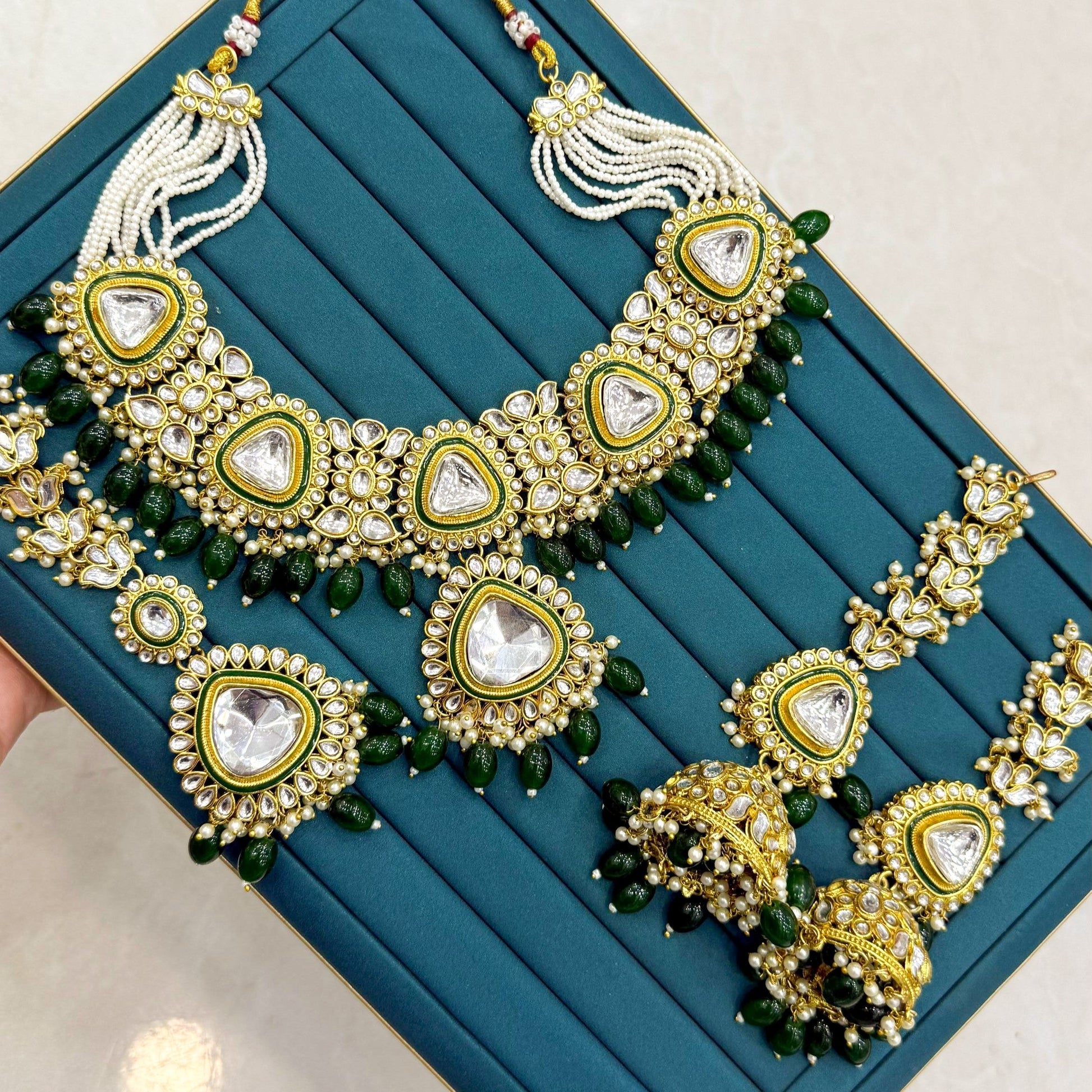 INDRANI HANS KUNDAN SET