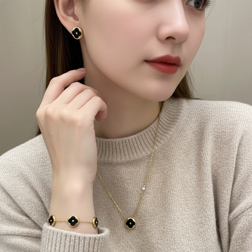 Black Clover Combo Set