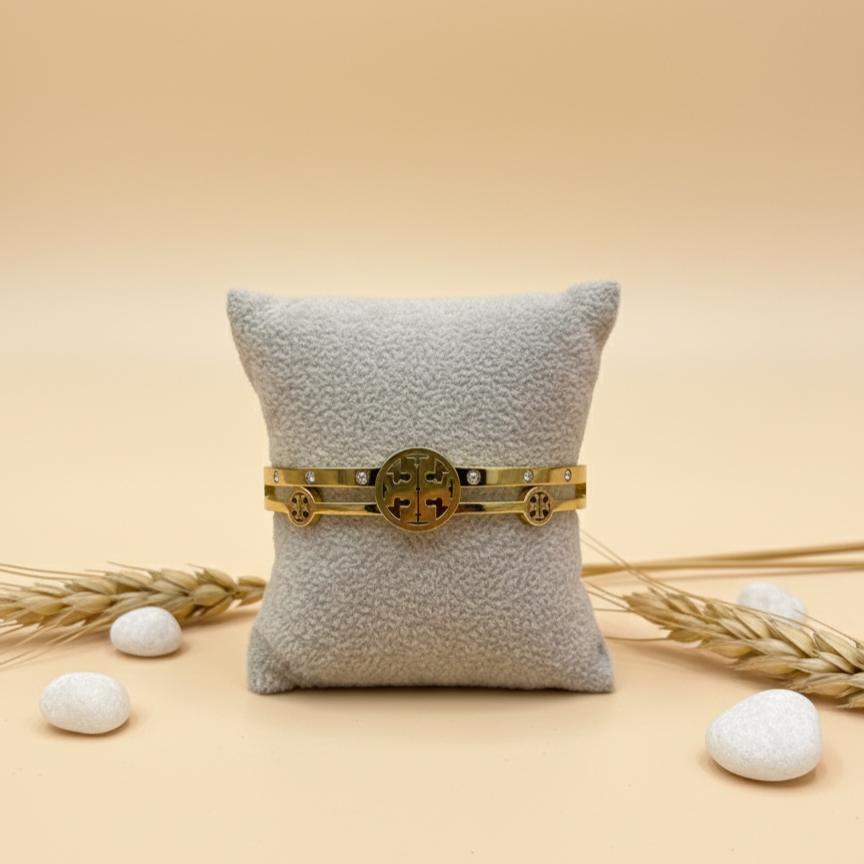 Disc Charm Handcuff