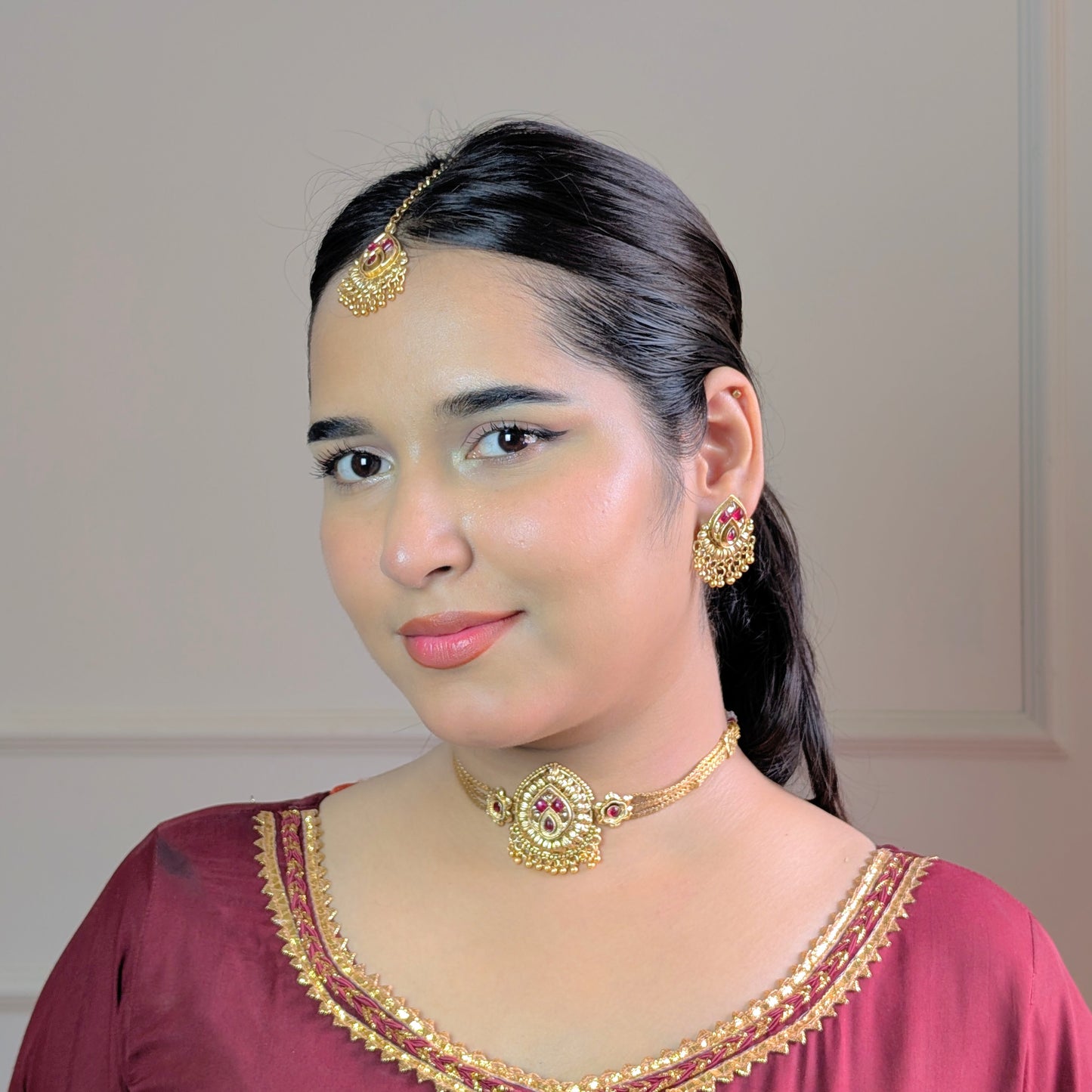 Chandan-van rajwari choker