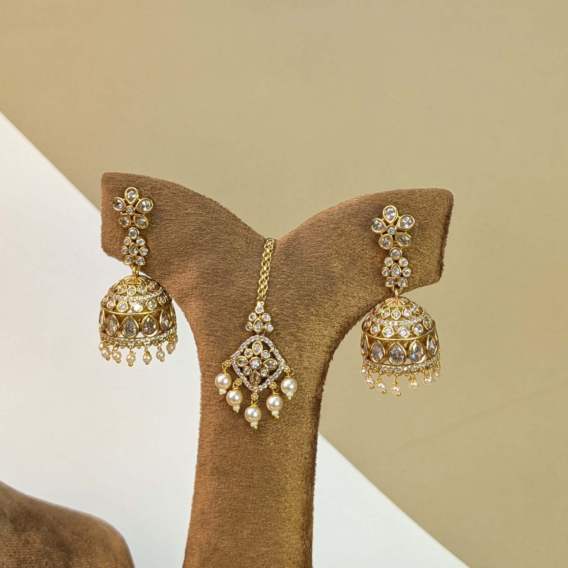 Guttapusalu Pearl South Indian Rajwadi Necklace Set