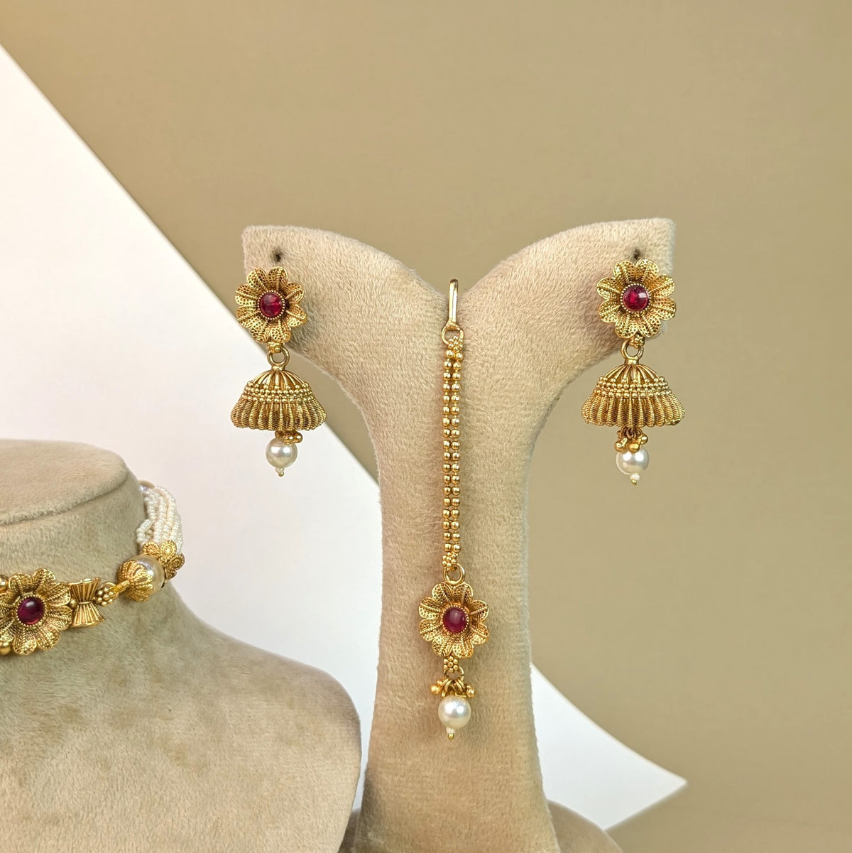 Baadshahi Toran Rajwadi Choker