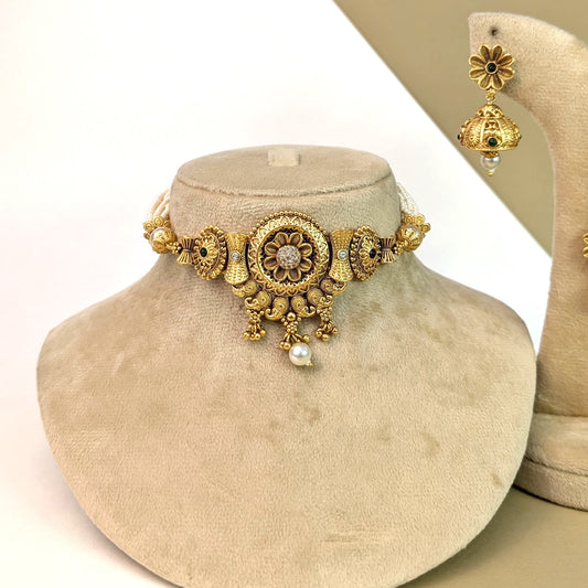 Roshan-e-Mahal Rajwadi Choker