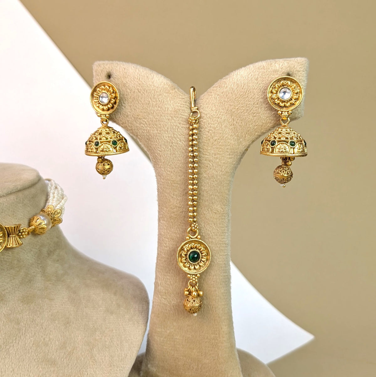 Laal-o-Moti Rajwadi Choker